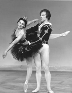 Fonteyn and Rudolf Nureyev perform the Black Swan pas de deux, Oct. 1965
