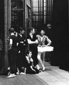Fonteyn and dancers of San Francisco Ballet during a rehearsal break