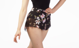 Só Dança Floral Wrap Skirt