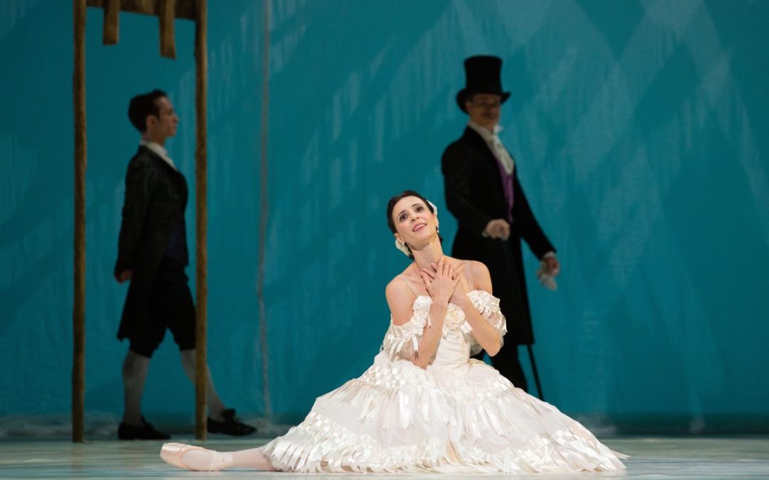 As National Ballet of Canada Star Greta Hodgkinson Retires, She Reflects on Her 30-Year Career