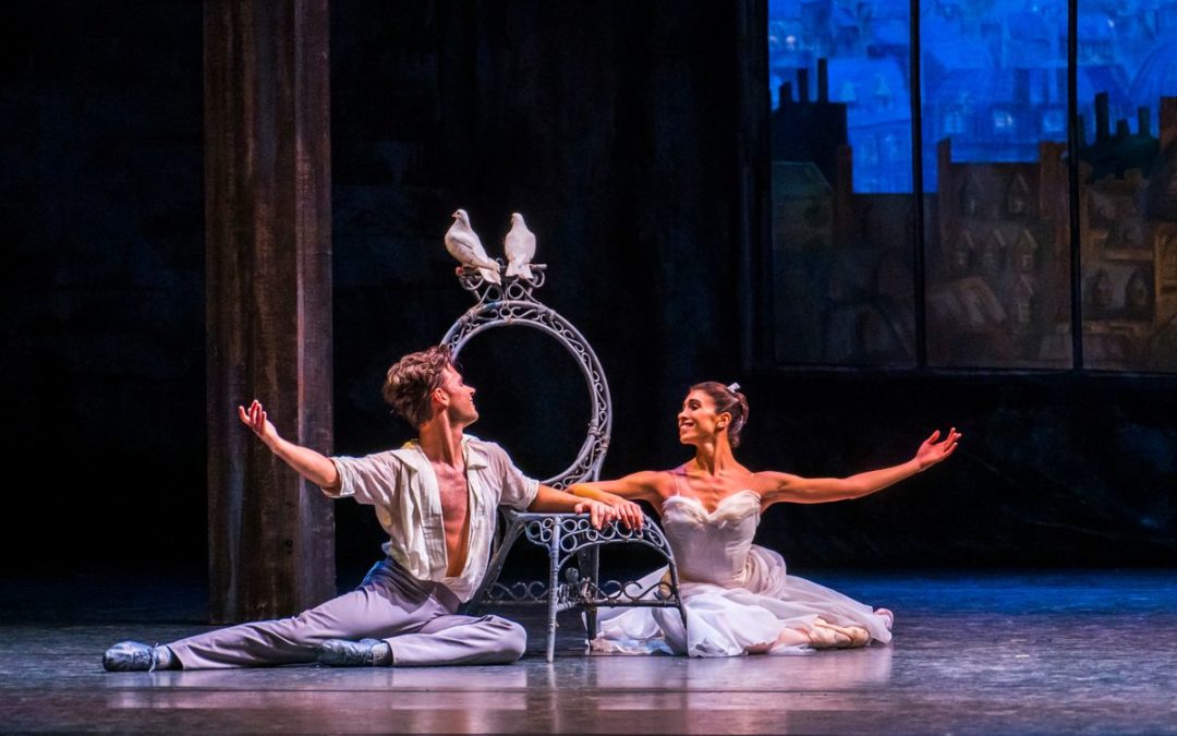 How The Royal Ballet Trains Live Pigeons to Join the Cast of Ashton's Masterpiece