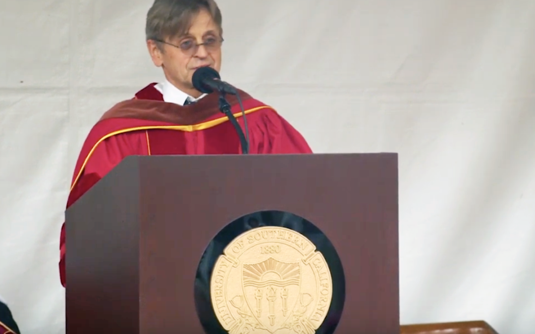 Baryshnikov's Advice to Grads: Be Generous Enough to Let Yourself Fail