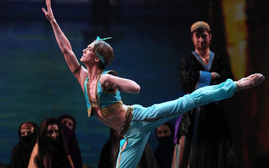 Julian MacKay: From Montana to the Mikhailovsky—and Beyond
