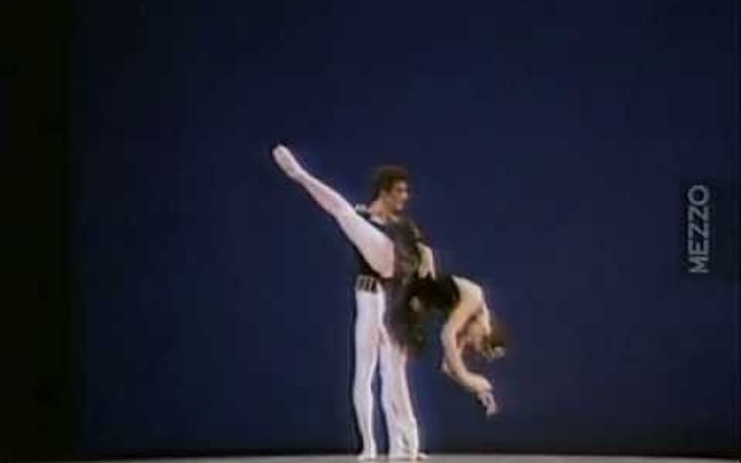 #TBT: Cynthia Gregory and Fernando Bujones in the Black Swan Pas de Deux