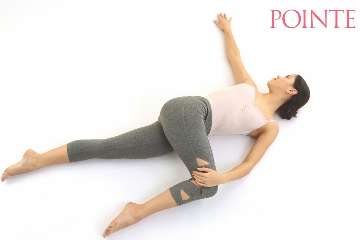 https://pointemagazine.com/wp-content/uploads/2021/04/try-this-full-body-stretch-series-for-a-smarter-co-6.jpg