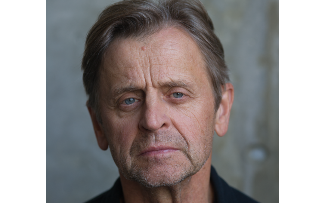 “Be Persistent and Brave”: Mikhail Baryshnikov’s Advice for Finding One’s Artistry