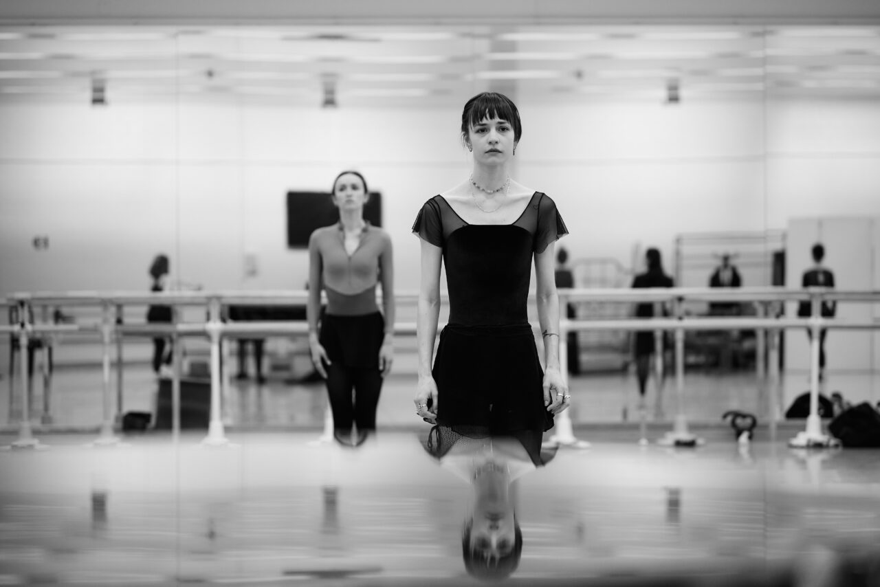 Cathy Marston Presents the World Premiere of Atonement at Ballet Zurich ...