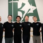 「Boys Ballet Summer Intensive」が10周年を迎え、共同創設者パトリック・フレネットが若い男性ダンサーに「君たちの居場所はある」と伝える